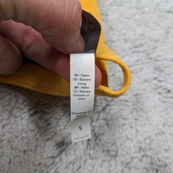 Bond-eye Australia Swim Top Women's S Yellow Bikini Triangle Padded Ribbed - Picture 5 of 5